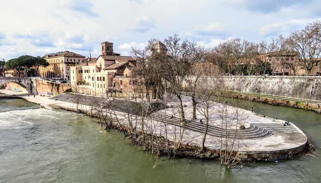 Isola Tiberina Approach