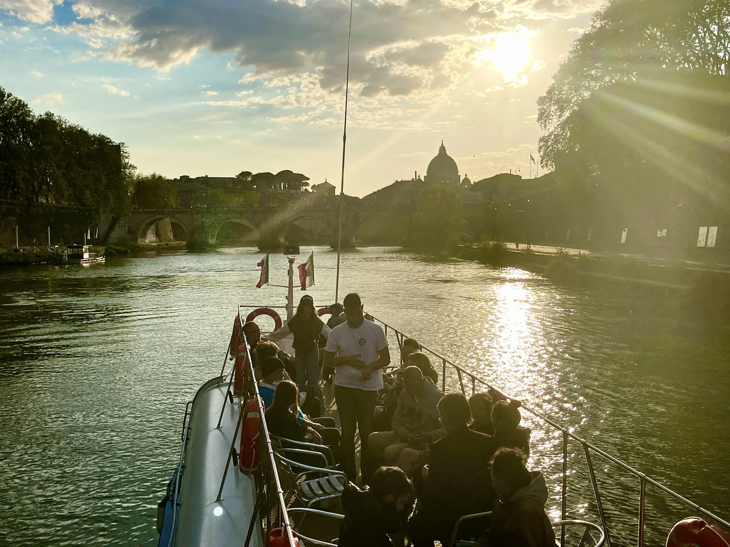 Rome River Cruise Dinner