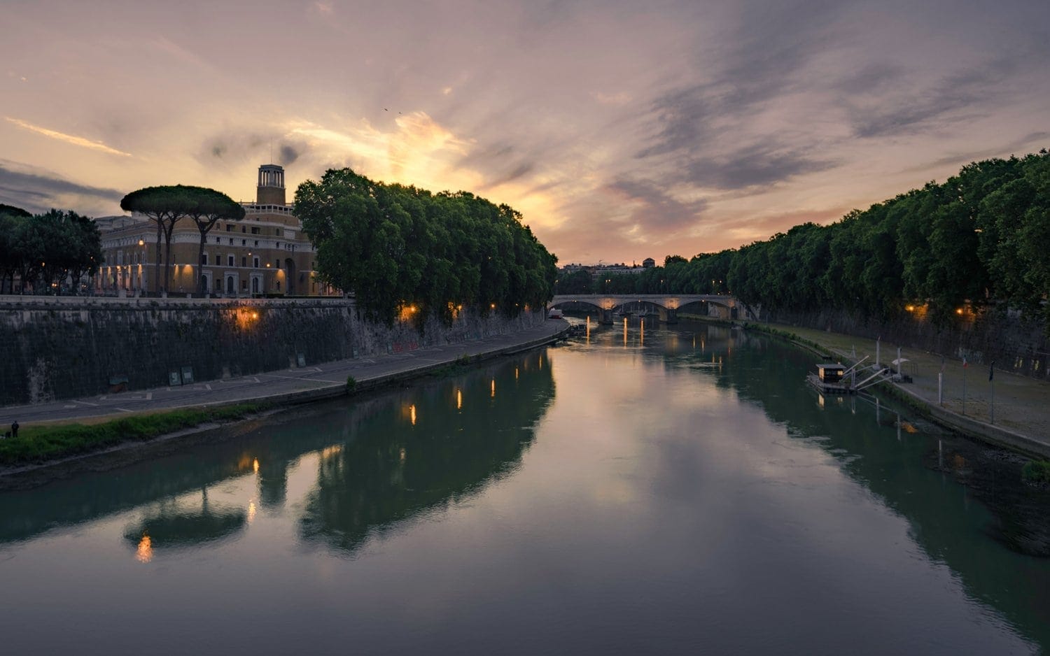 Lungotevere Quay Walls