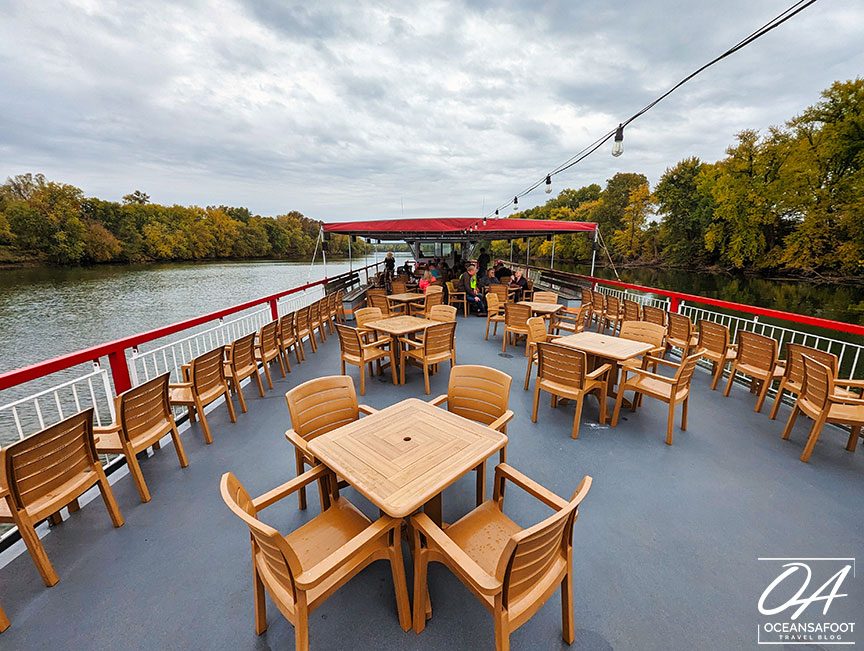 Sternwheeler Upper Deck
