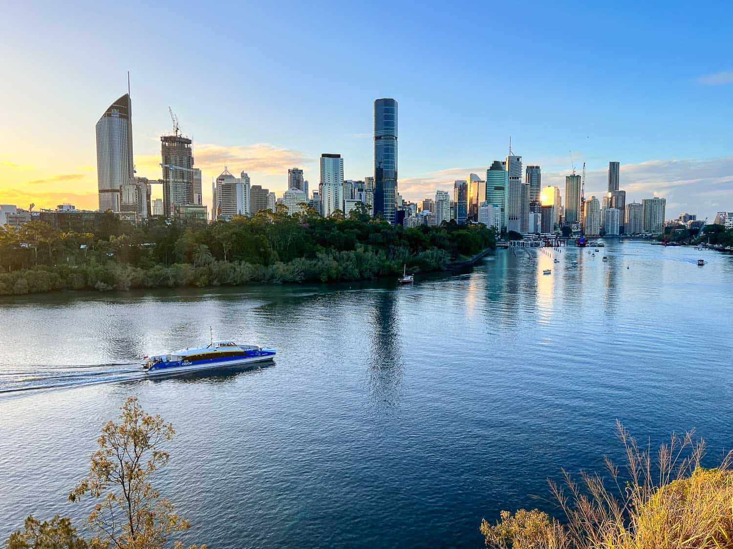 Kangaroo Point Cliffs
