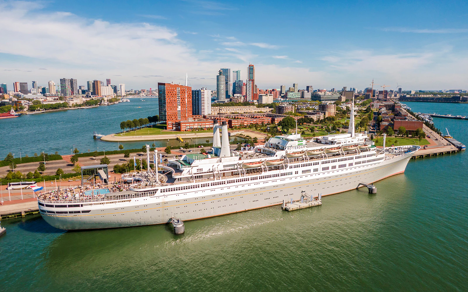SS Rotterdam Dock