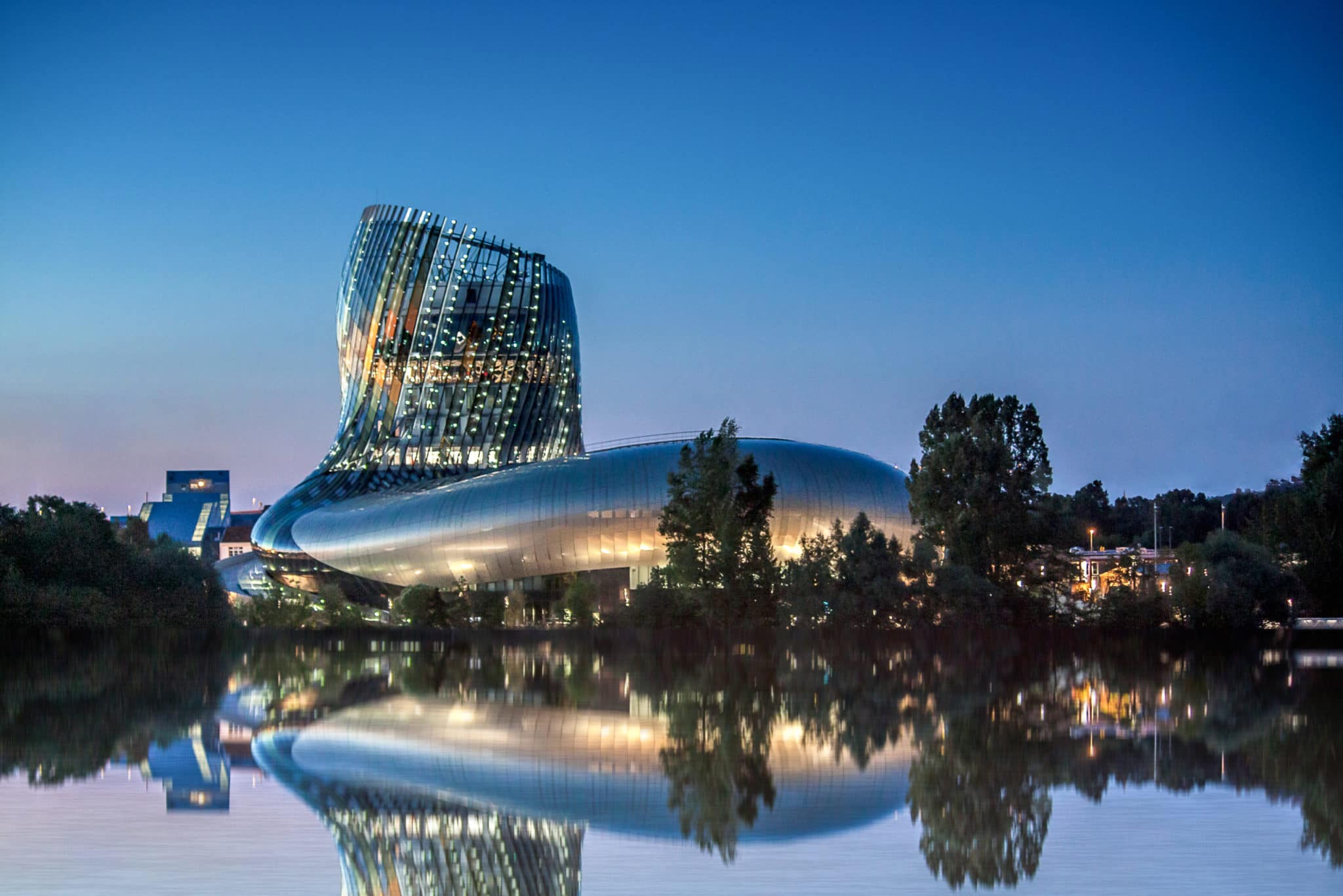 Architectural Curves Exterior