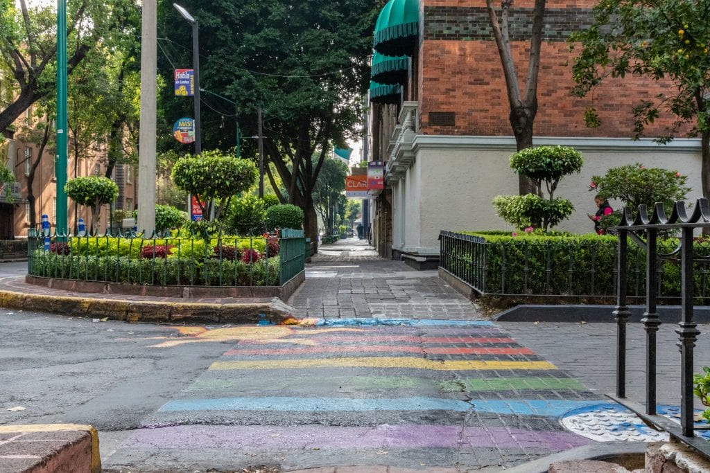 Mexico City — Zona Rosa / Historic Centre