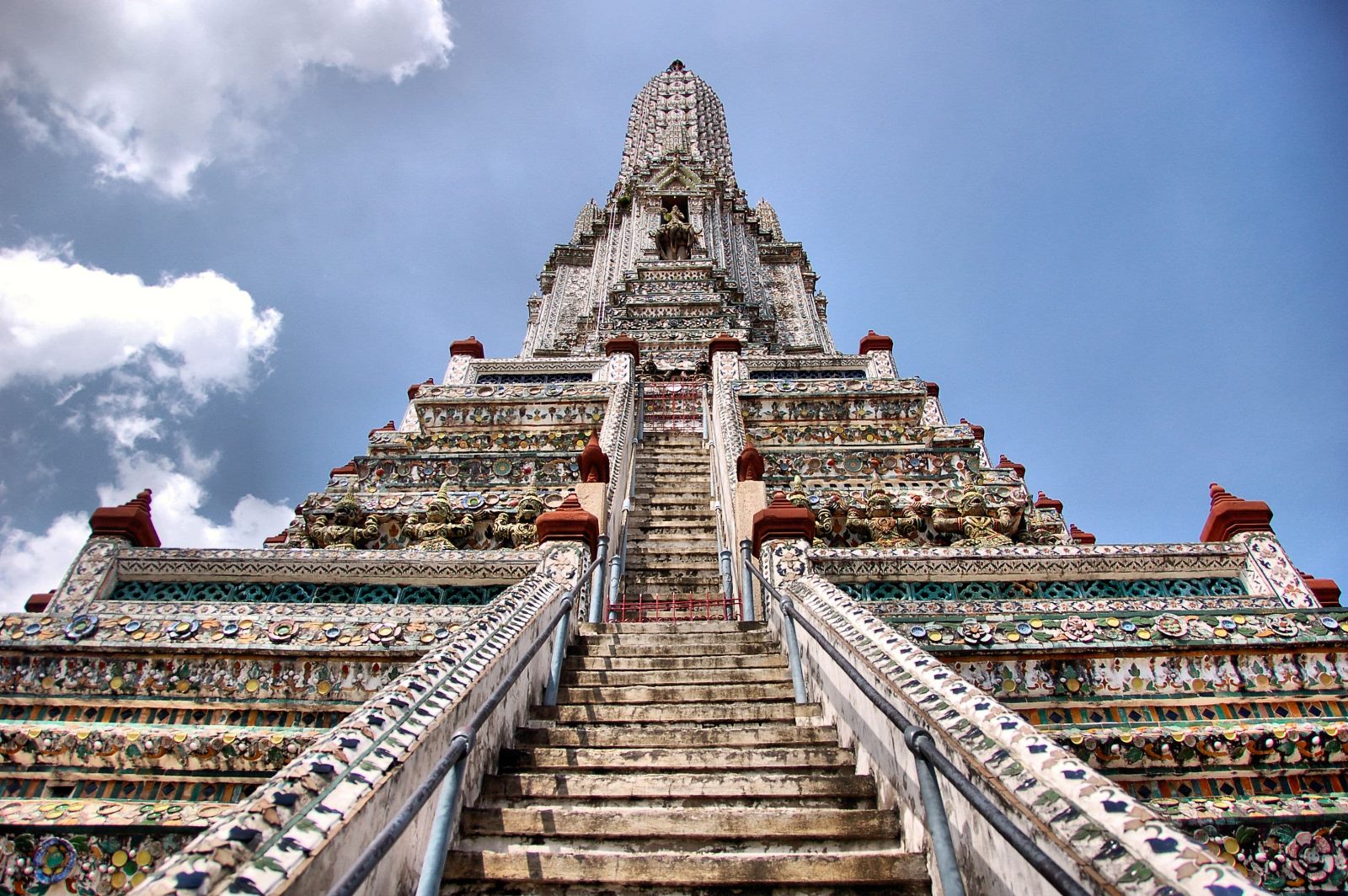 Prang Entrance Staircase