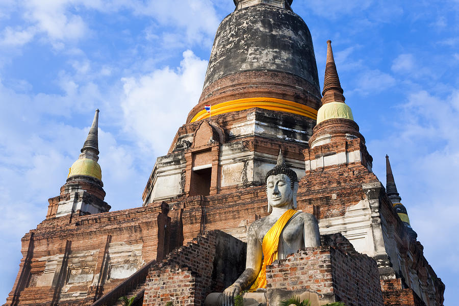 Wat Yai Chai Mongkol