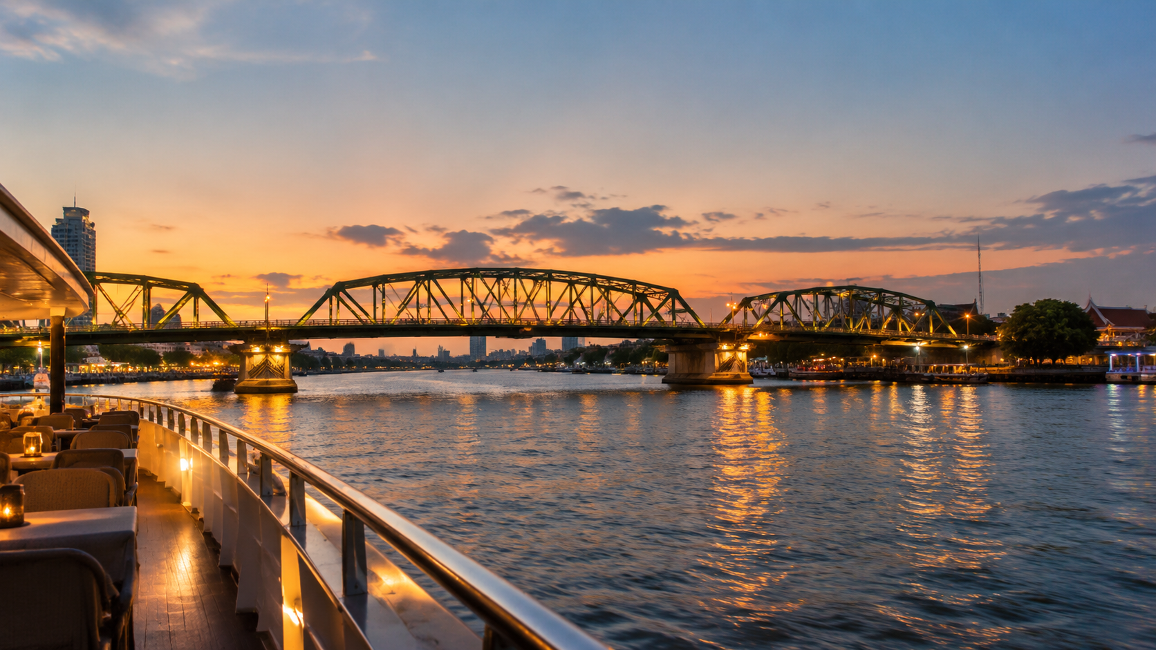Memorial Bridge Promenade