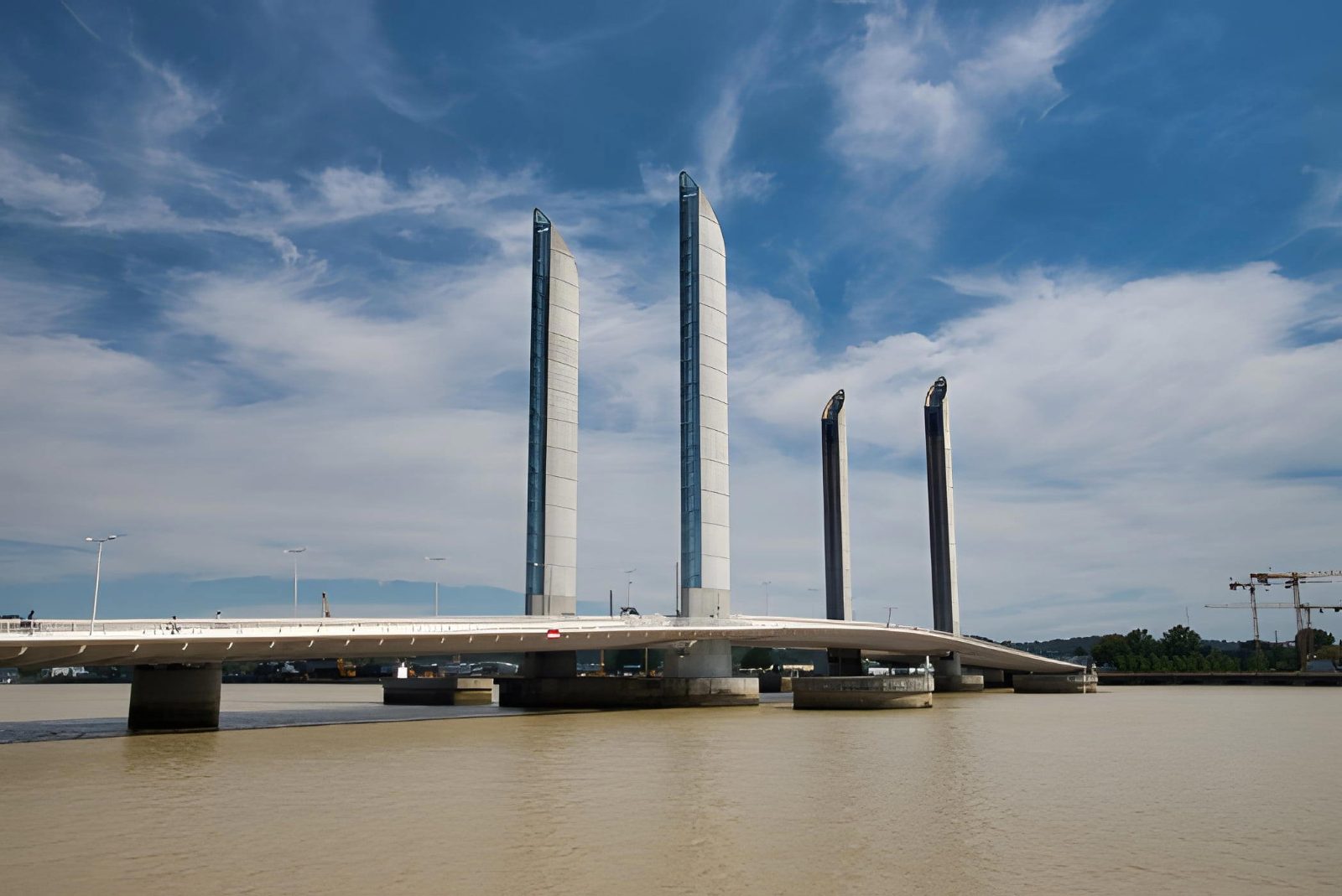 Pont Jacques Chaban-Delmas
