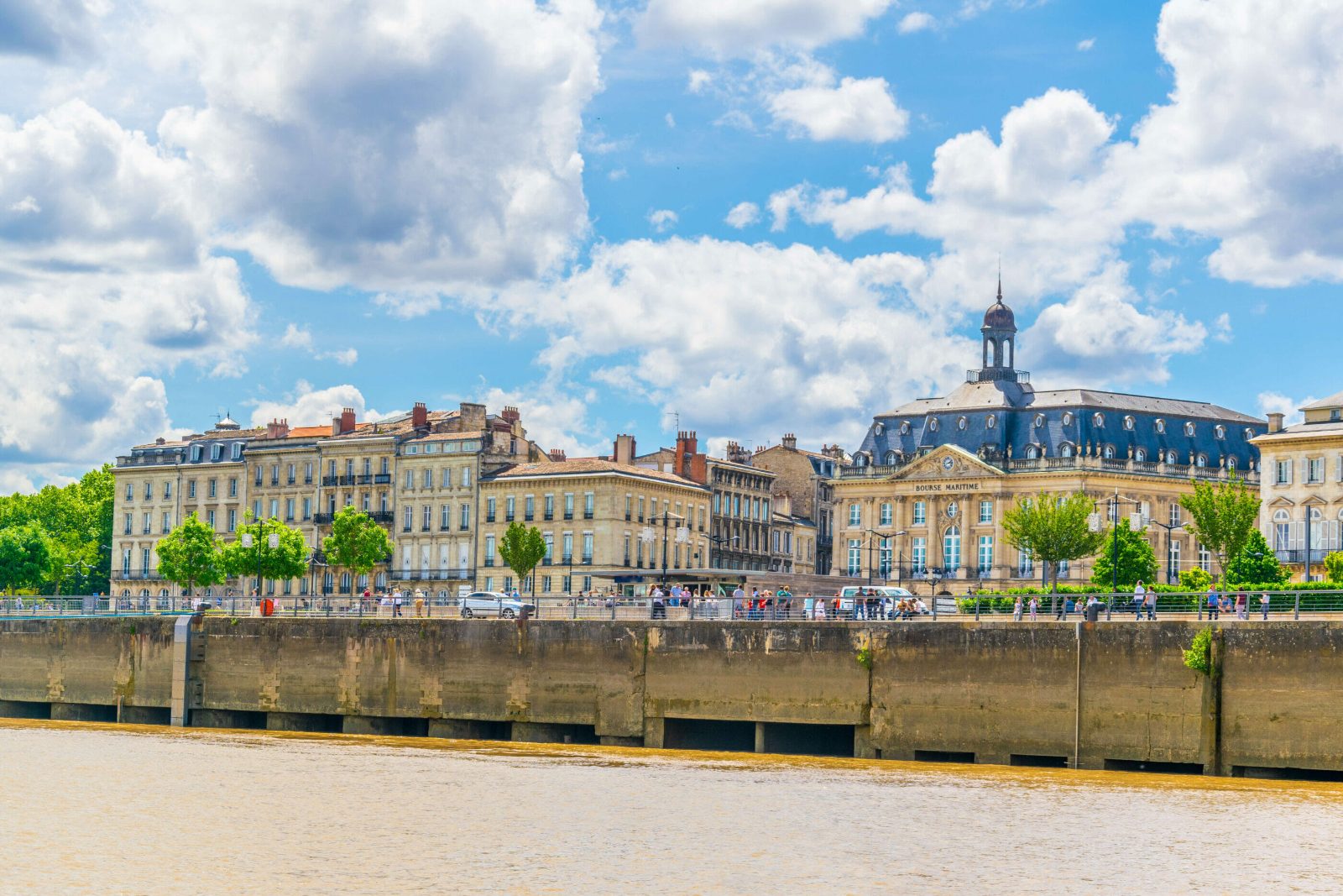 Quai des Chartrons Edge