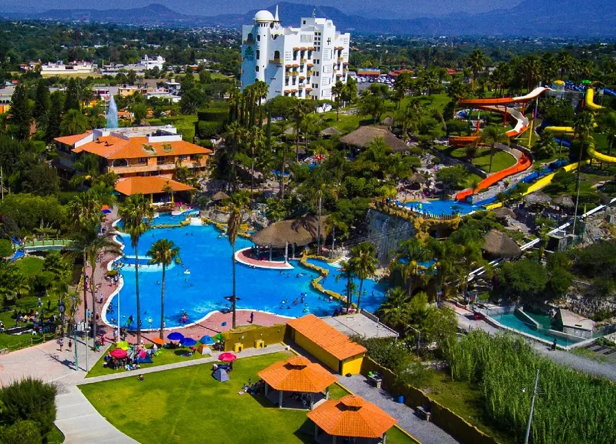 Hotel Ixmiquilpan (district)