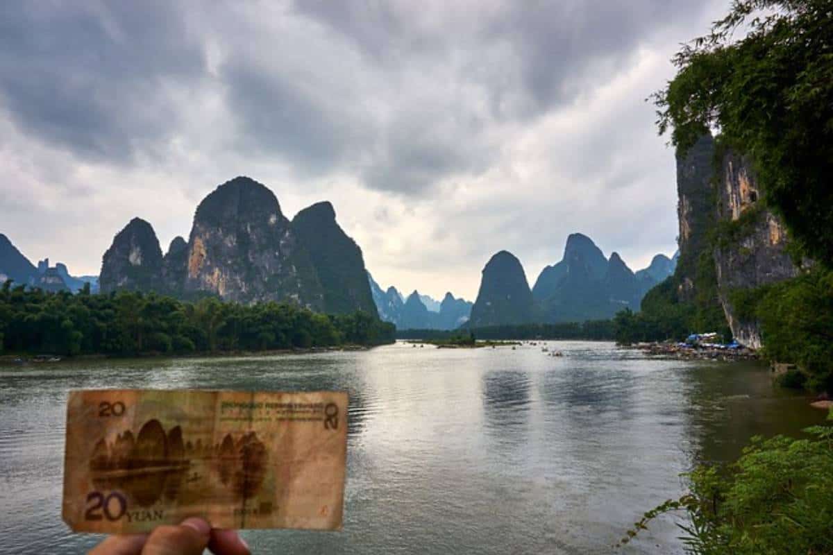 20 CNY Note Viewpoint