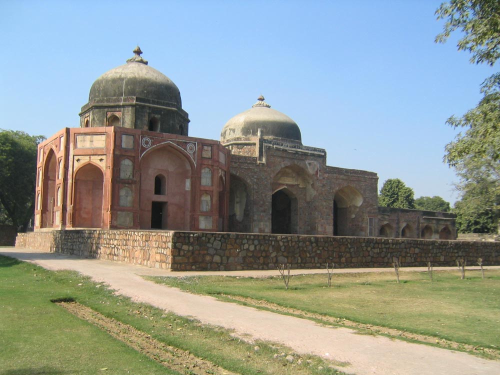 Afu-Wala Mosque and Eastern Exit