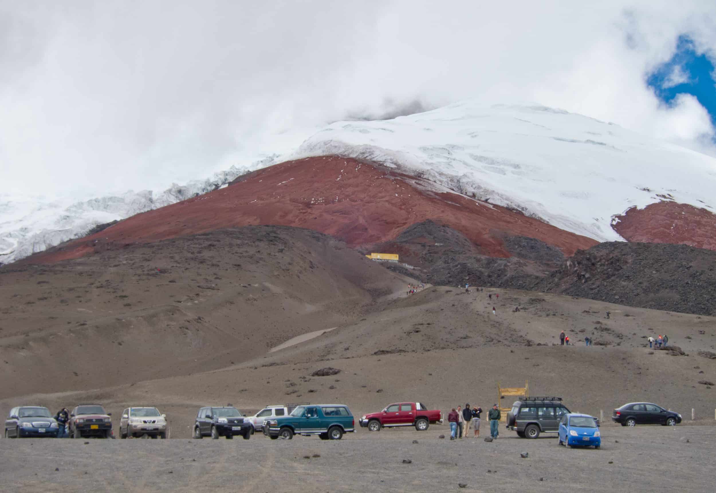 Drive to Volcano Parking Area