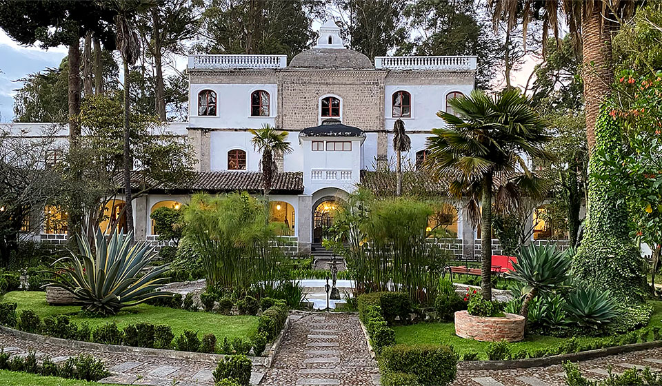 Hacienda La Cienega