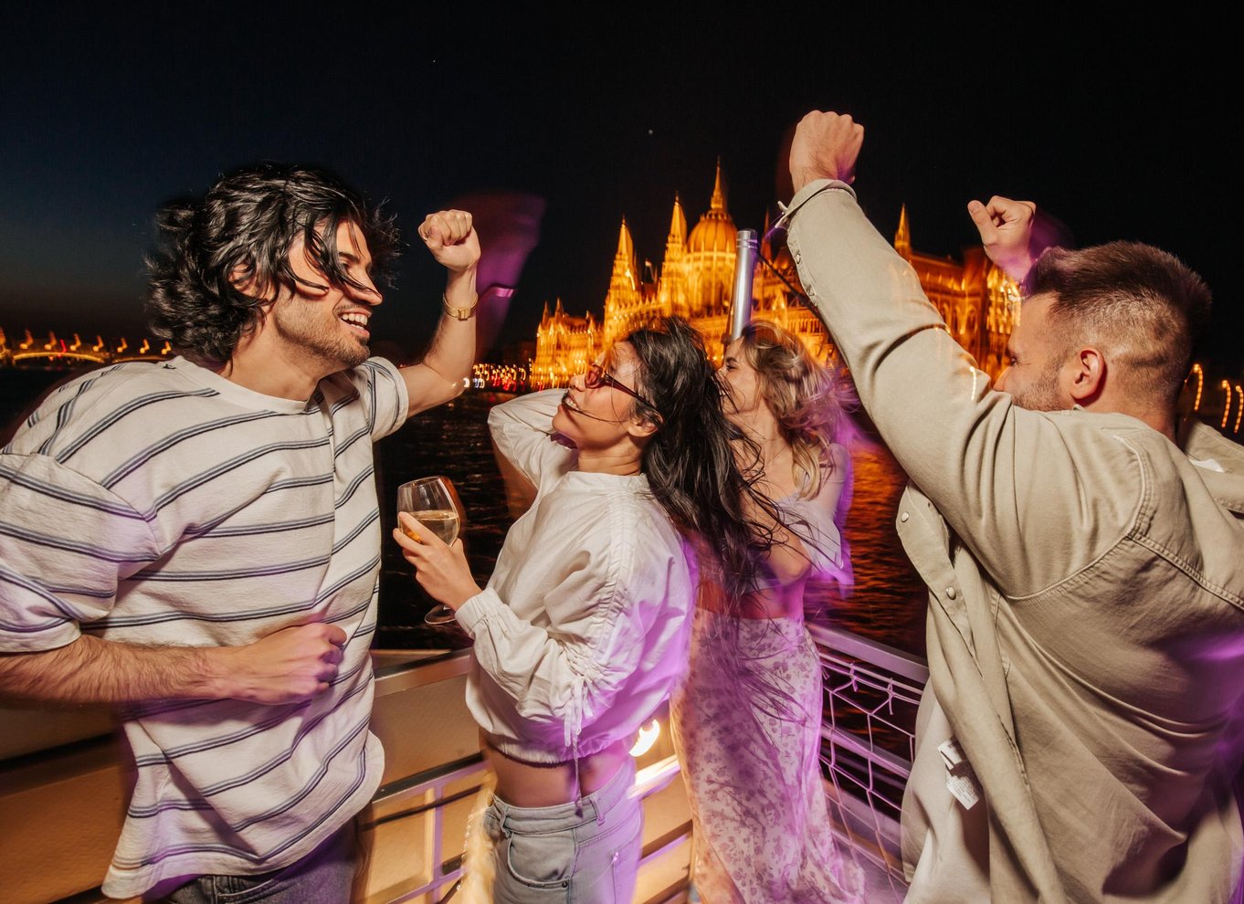 Budapest Danube River Cruise Unlimited Drinks