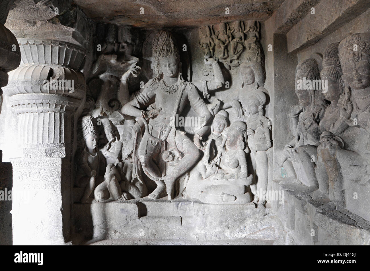 Rameshvara Cave — Cave 21