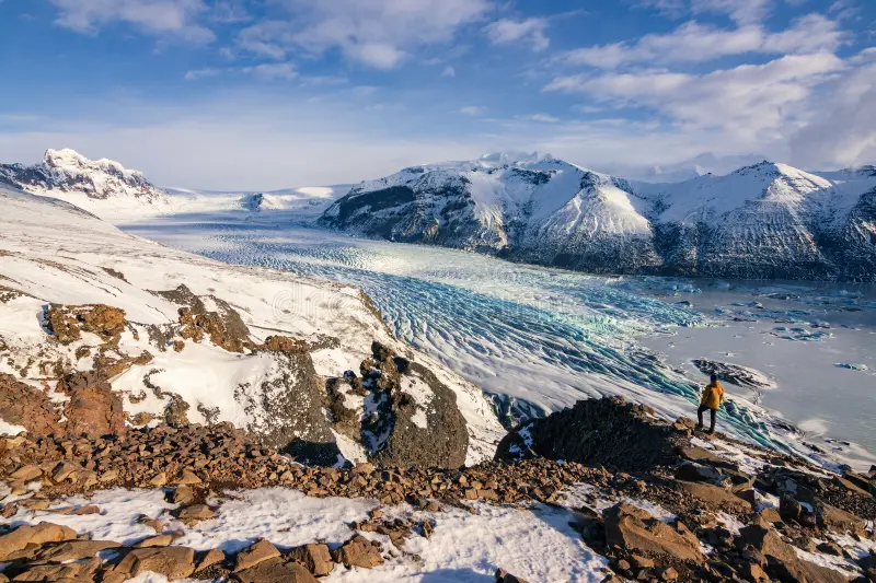 Skaftafellsjökull glacier viewpoint walk