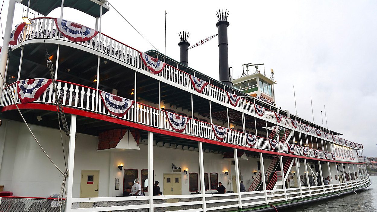 Main Deck Promenade