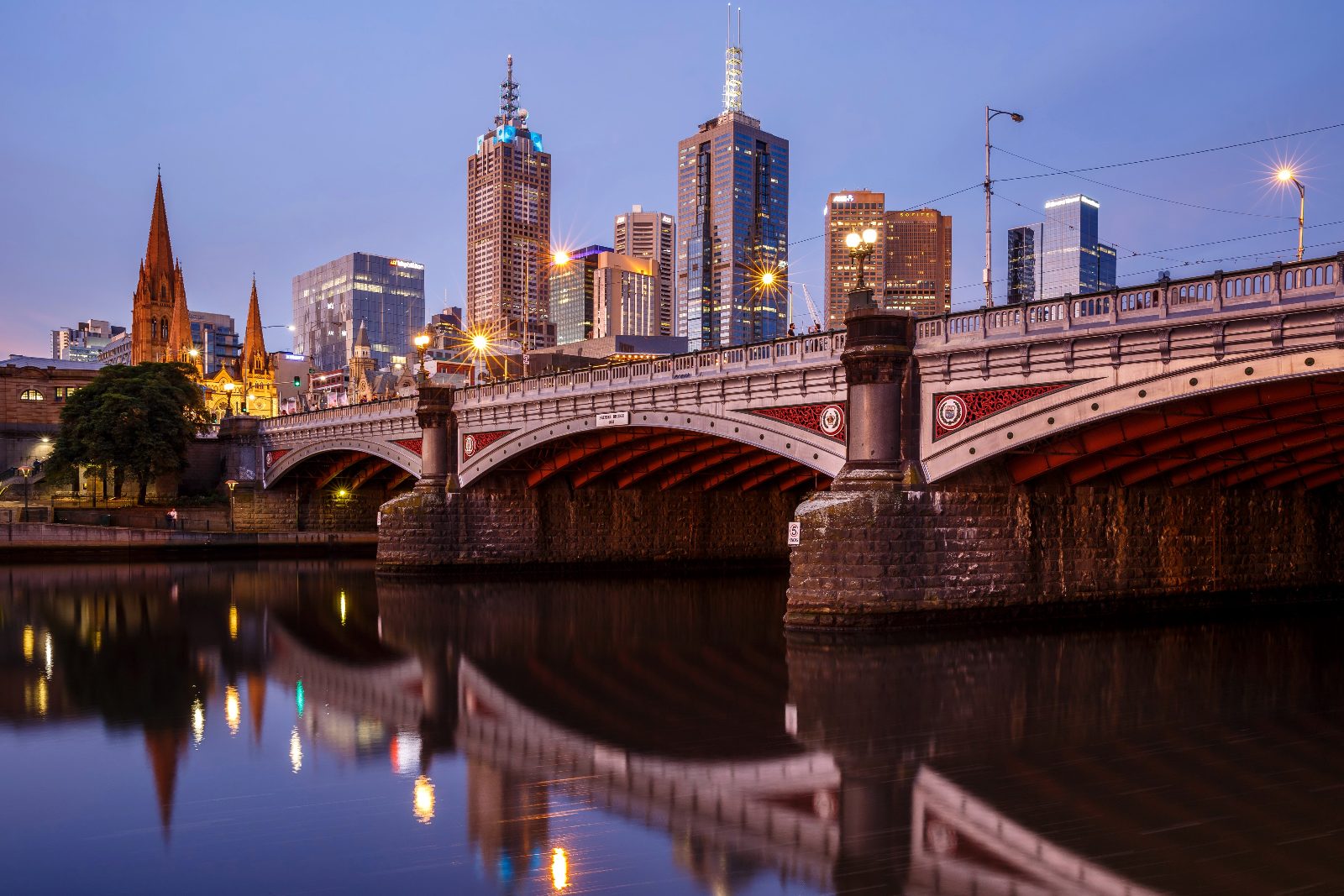 Stroll along this vibrant riverfront path before boarding your melbourne yarra river lunch cruise to take in the local atmosphere.