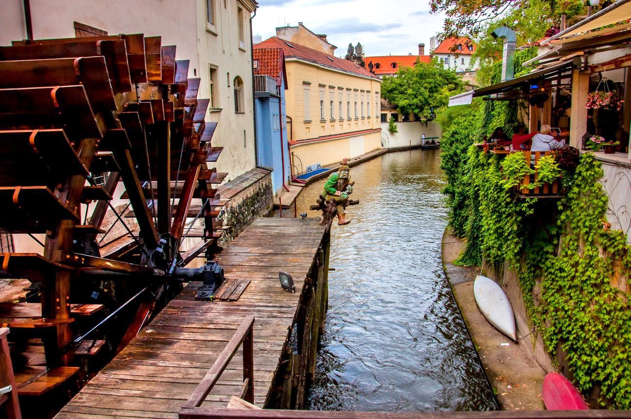 Kampa Island Shoreline
