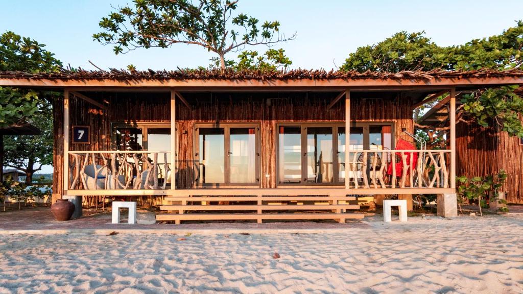 CaSoBe (Calatagan South Beach) — Crusoe Cabins / Cocoons / Cupola