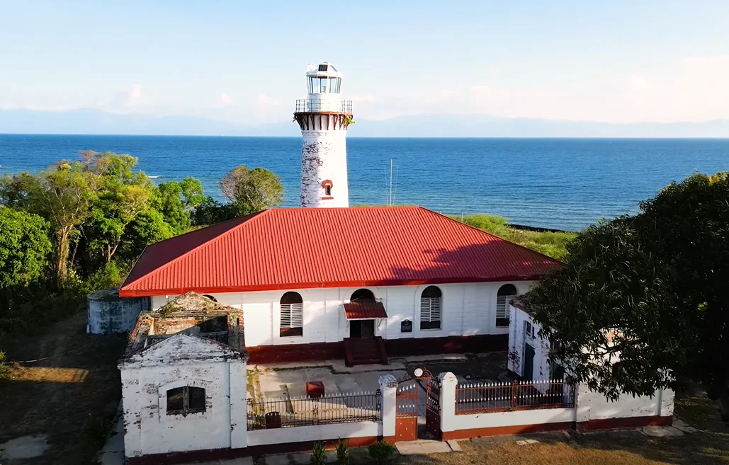 Cape Santiago Lighthouse