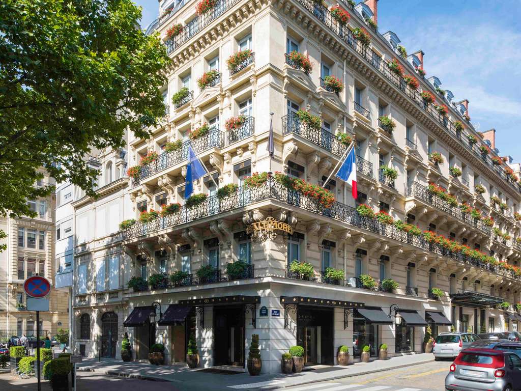 Mid-range Hotel