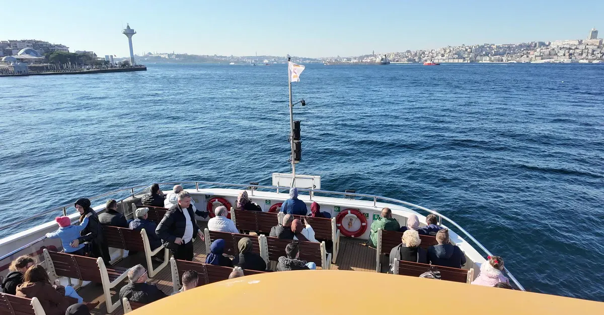 Istanbul River Cruise