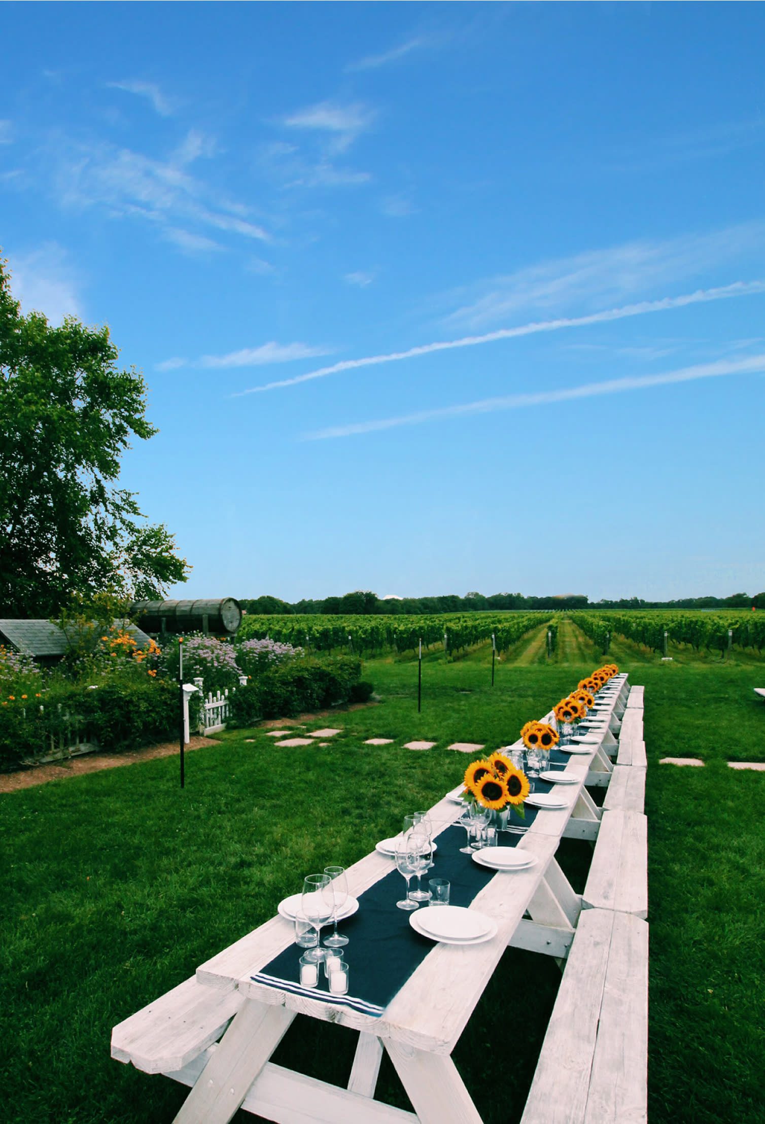 Bedell Cellars Tasting Room Patio