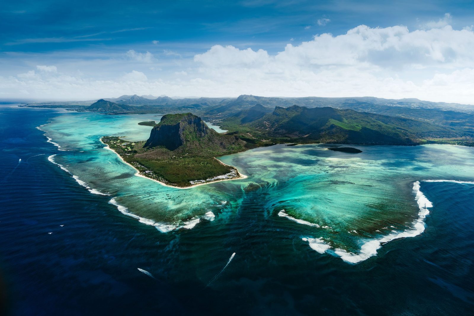 Le Morne Lagoon