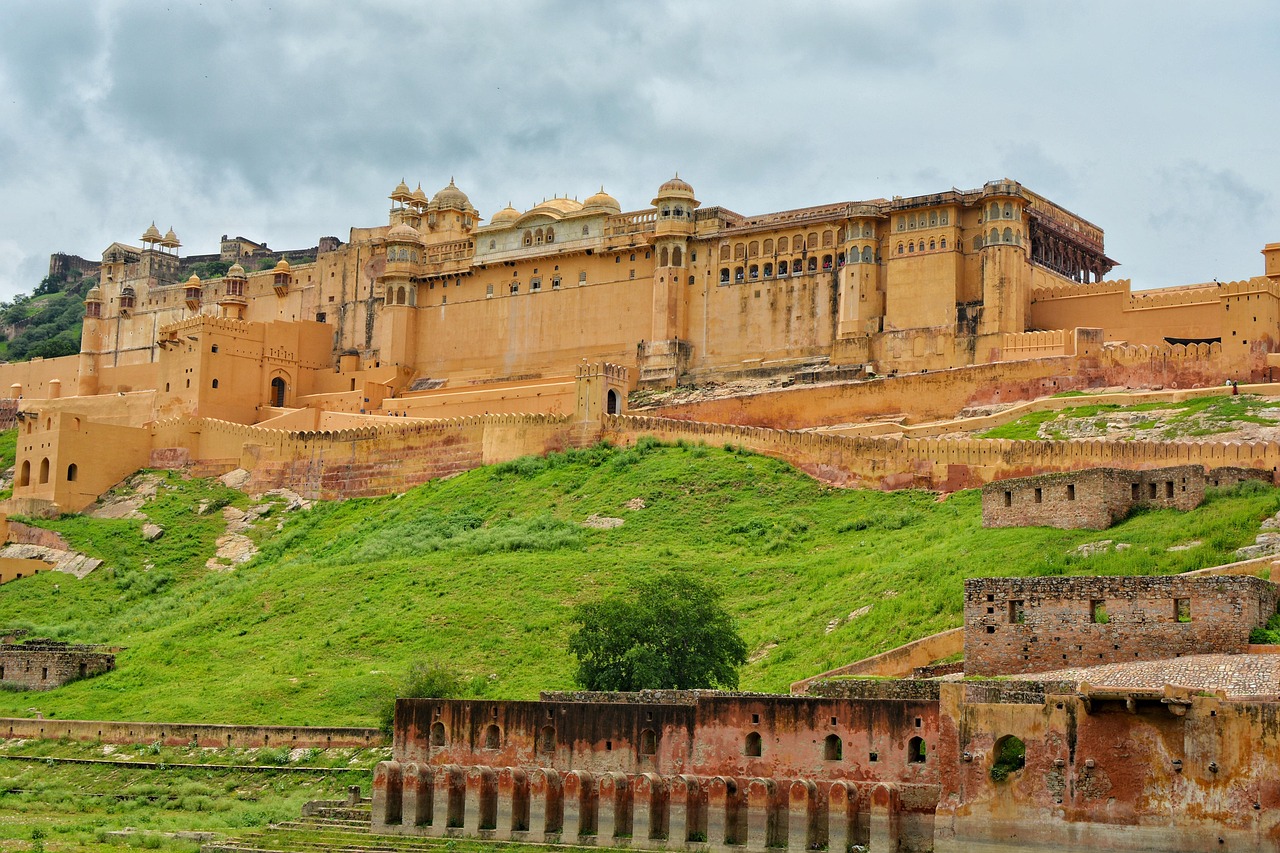 Jaigarh Fort Tours & Tickets