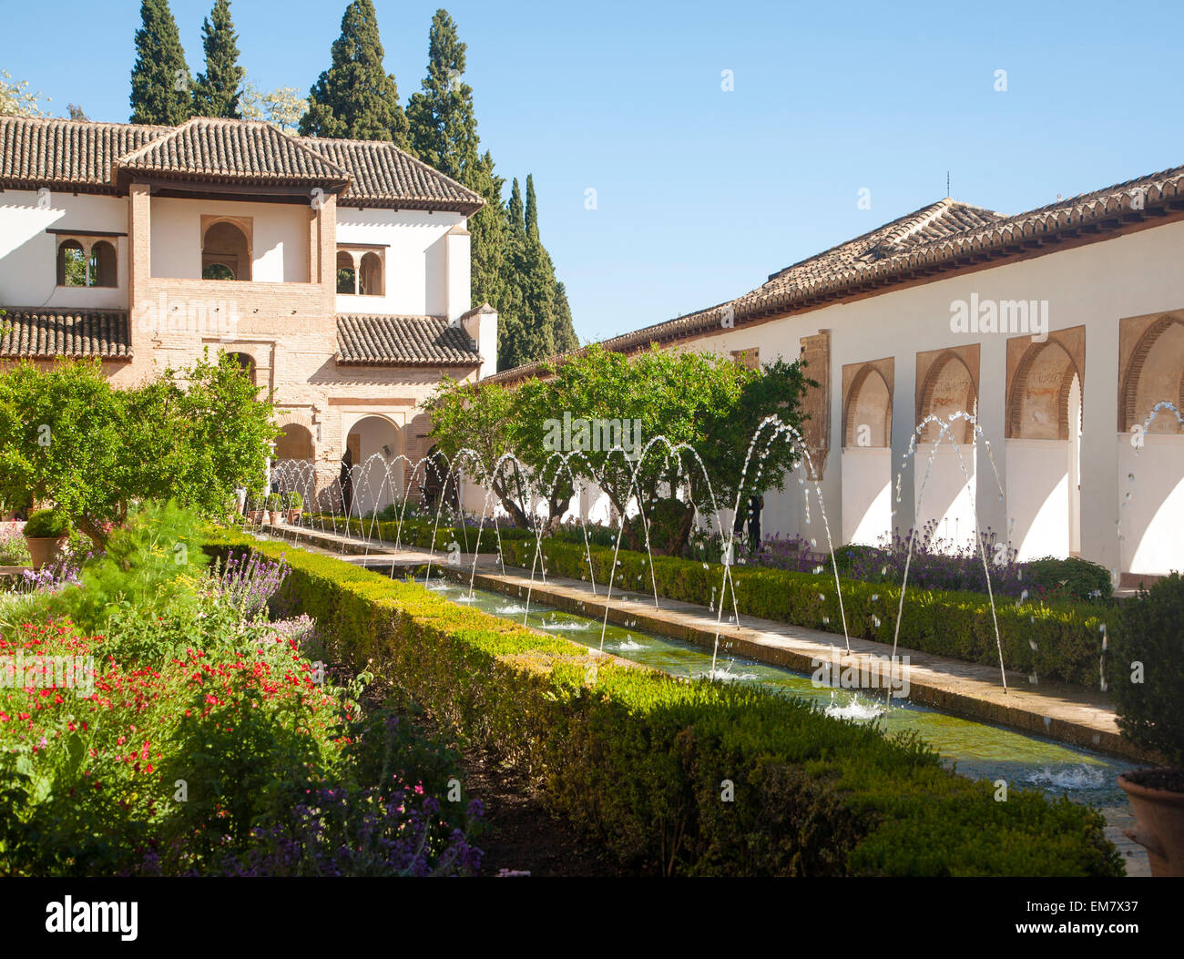 Generalife Acequia Court