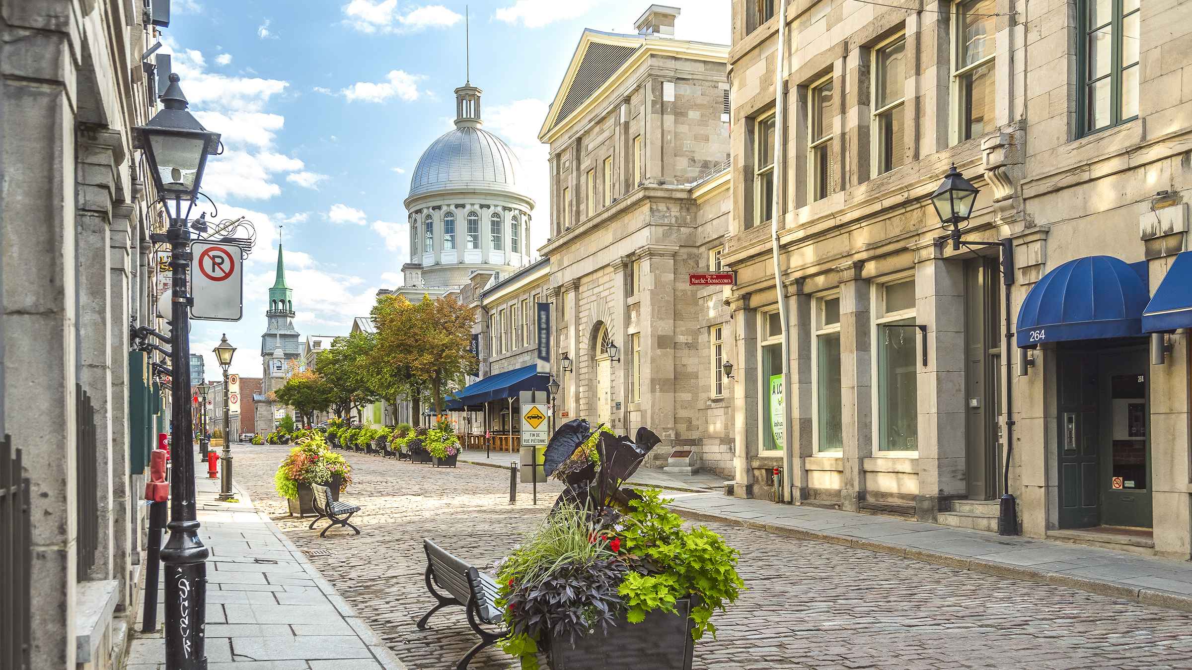 Old Montreal District
