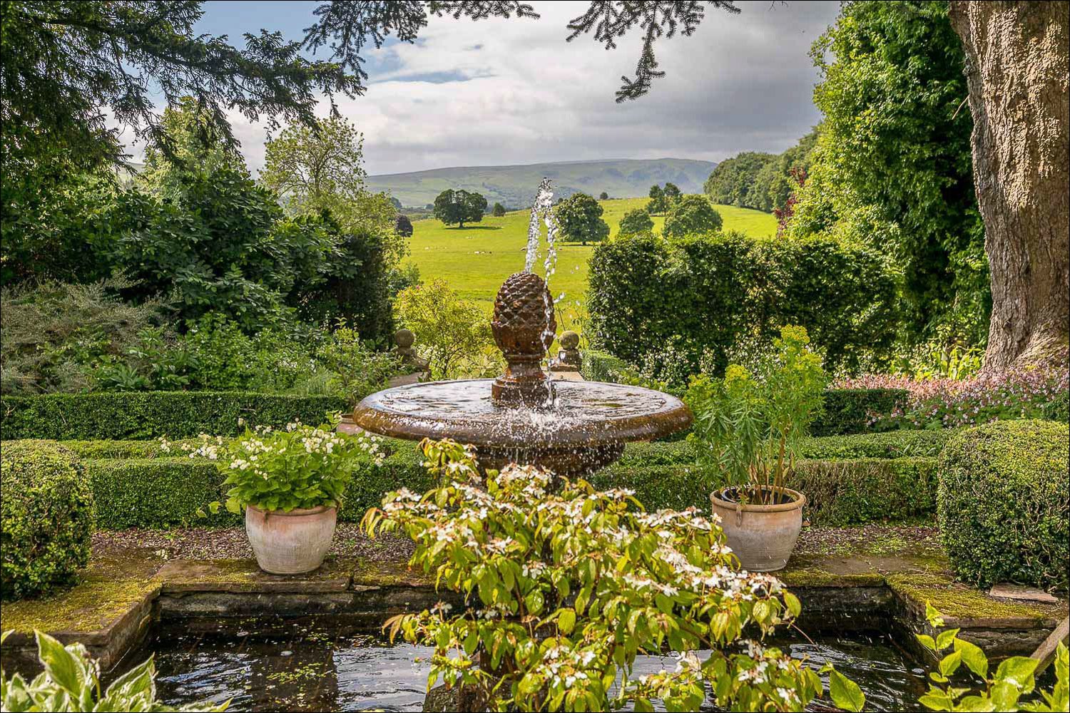 Estate Gardens