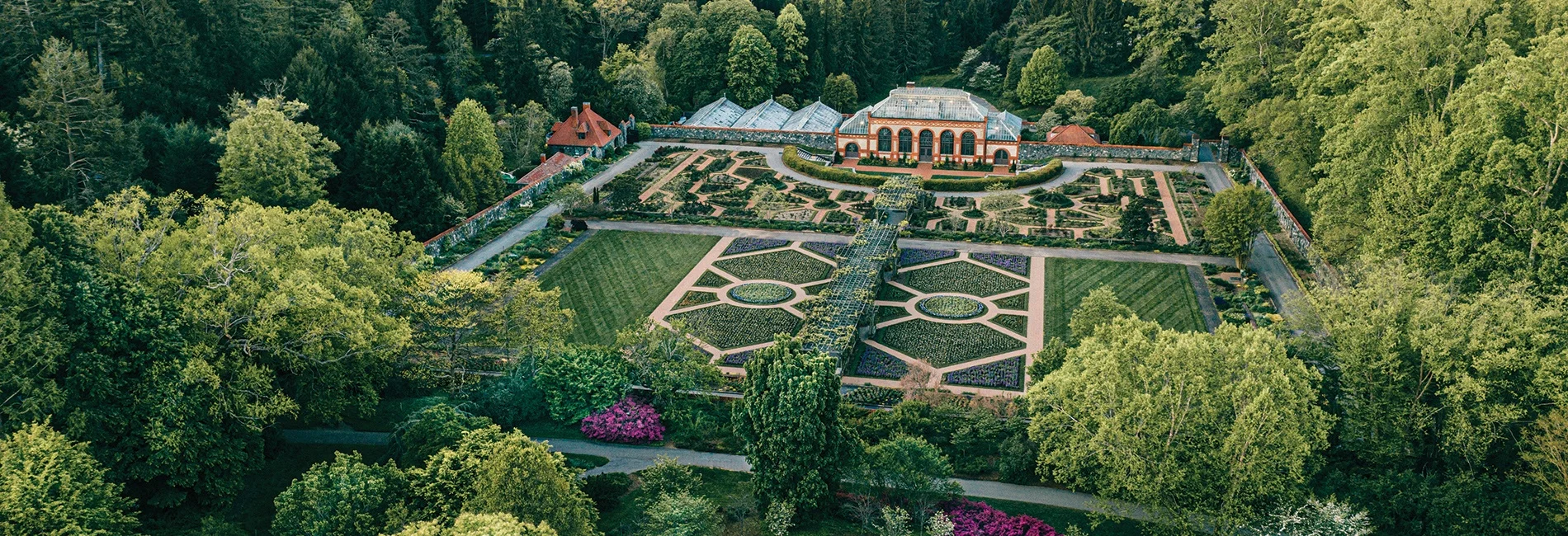 Historical Estate Grounds