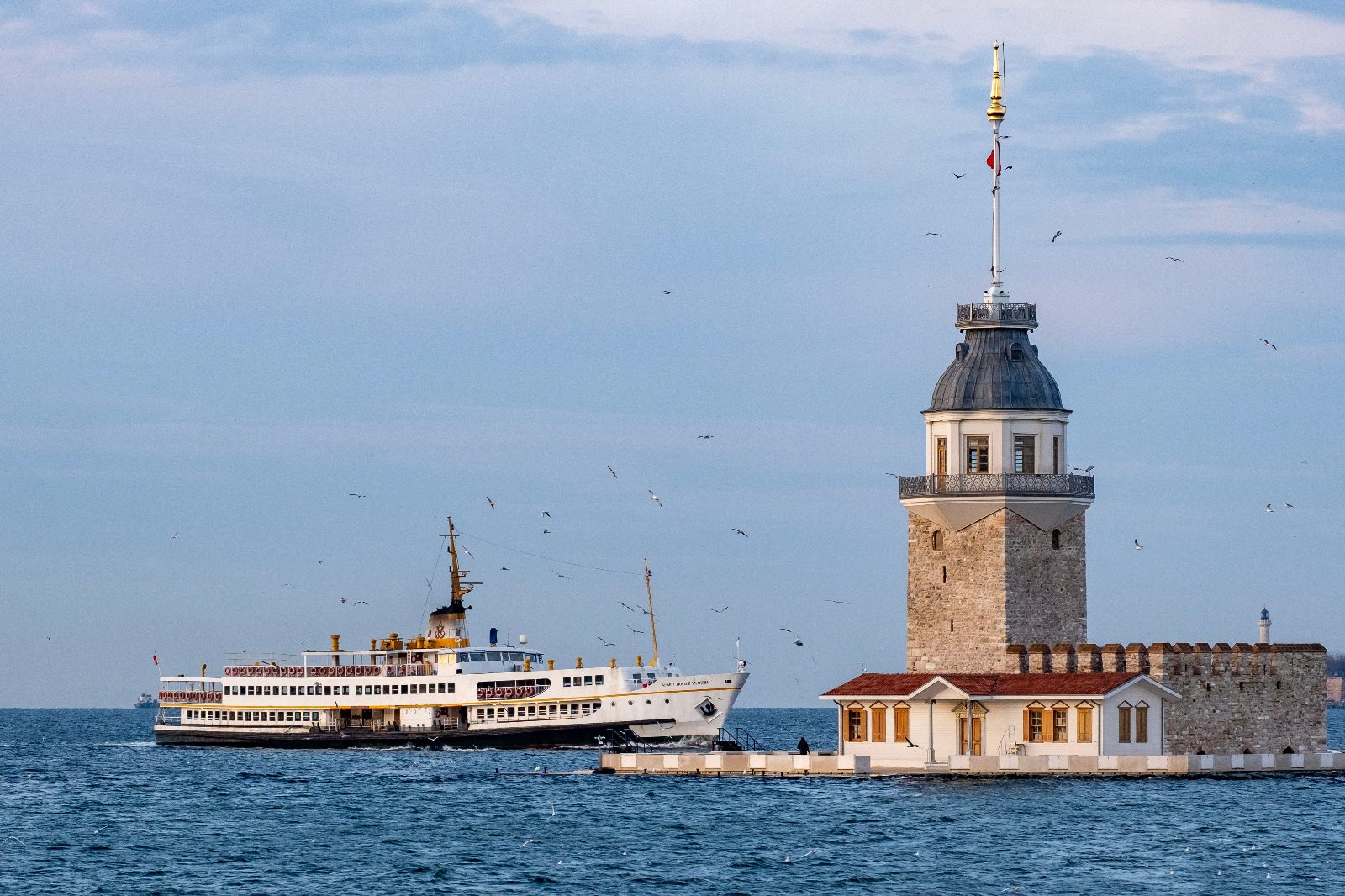Maiden's Tower Promenade