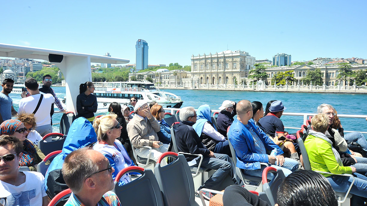 Istanbul Bosphorus Sightseeing Cruise Tour With Audio Guide