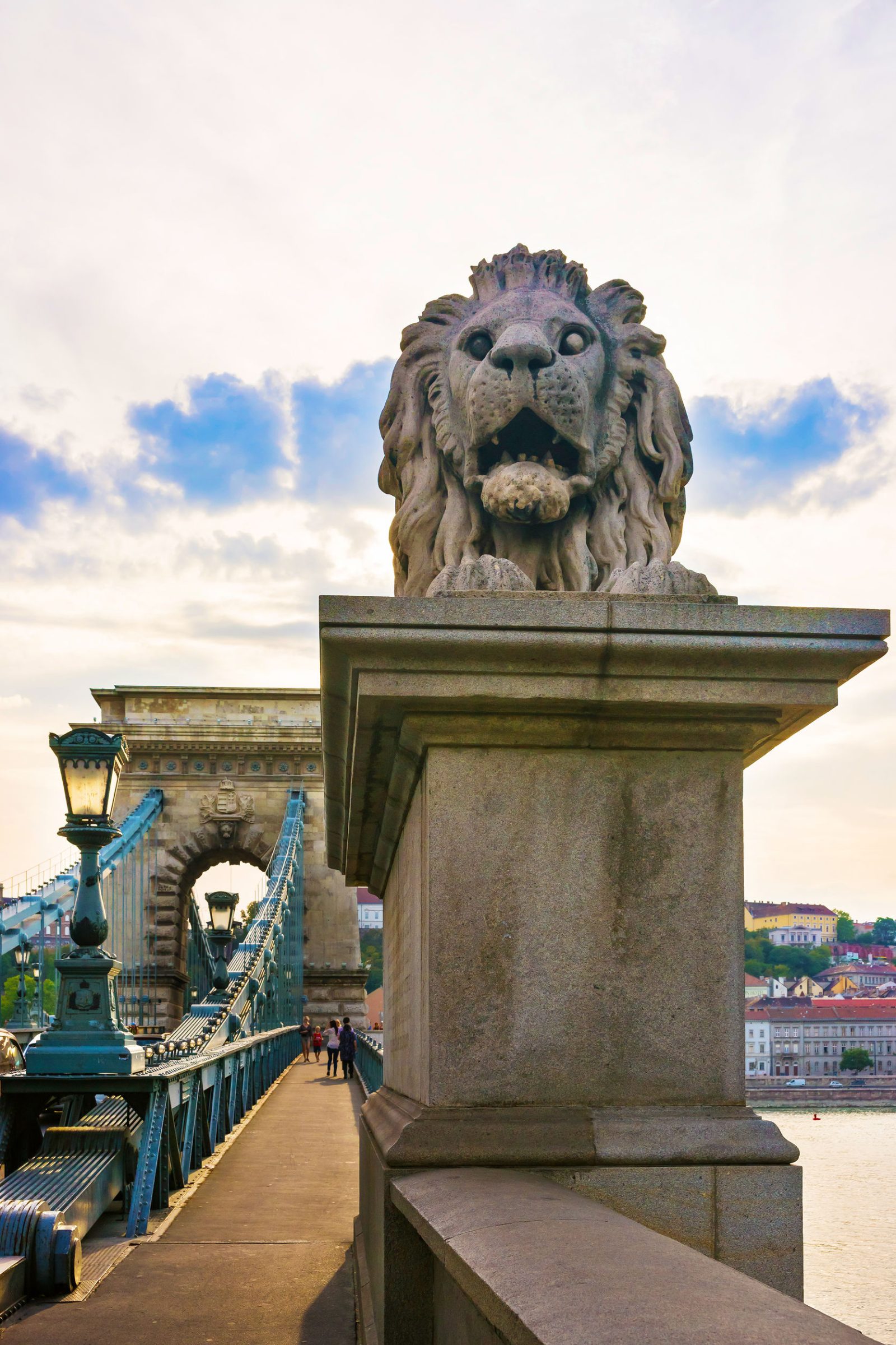Chain Bridge