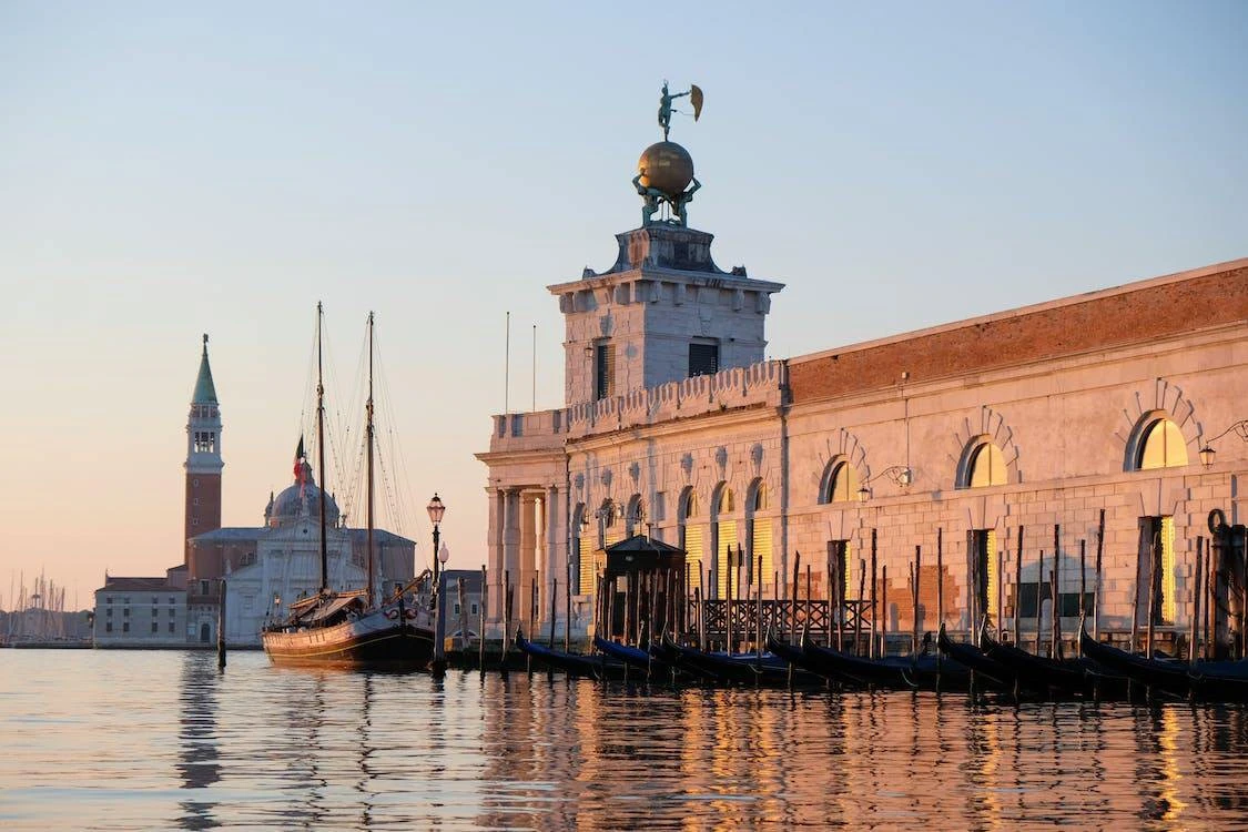 Punta della Dogana