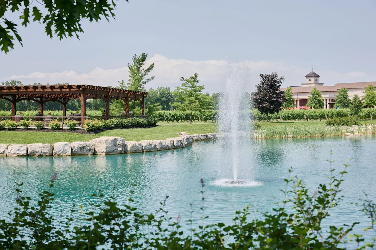 Two Sisters Vineyards Fountain