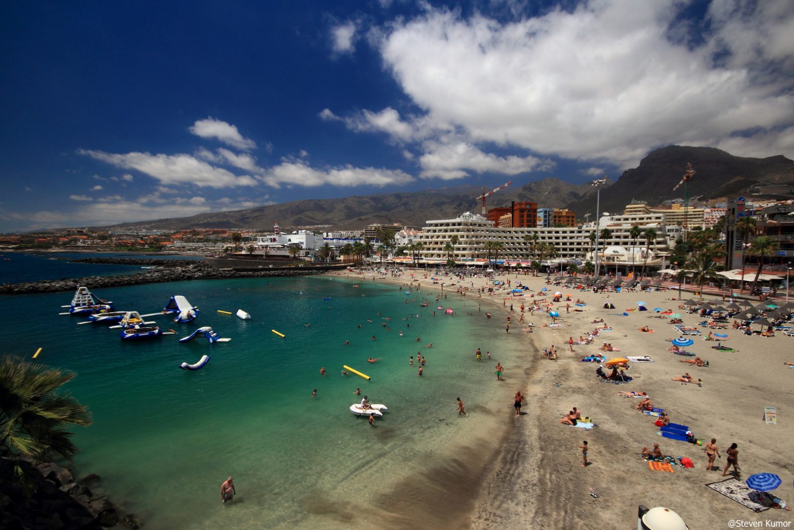 Playa de la Pinta Promenade