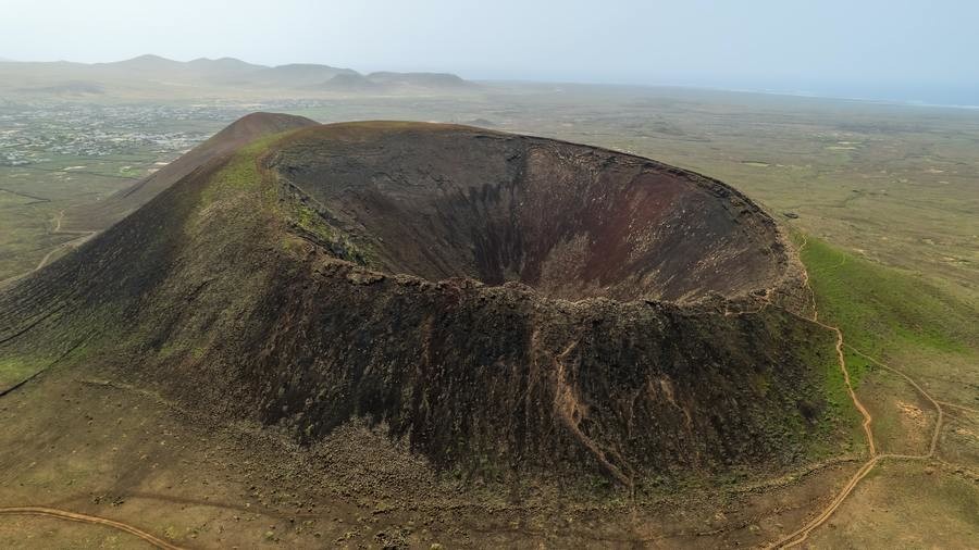 Calderon Hondo Volcano