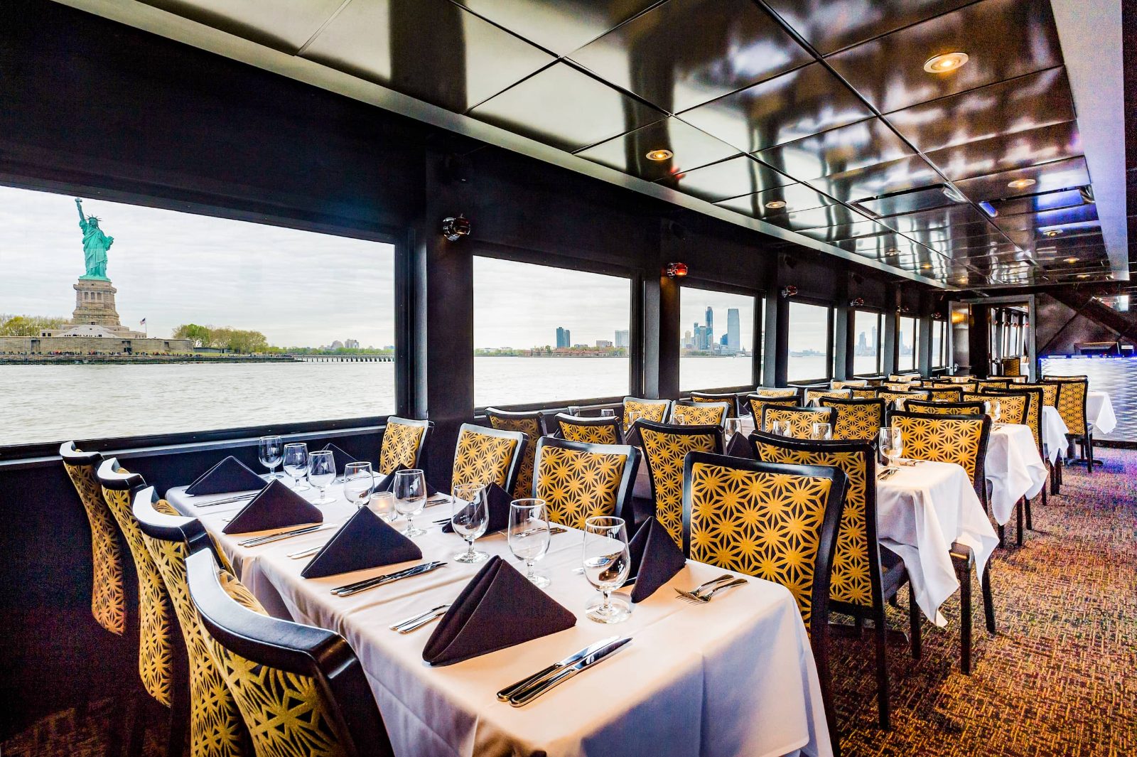 New York River Cruise Lunch
