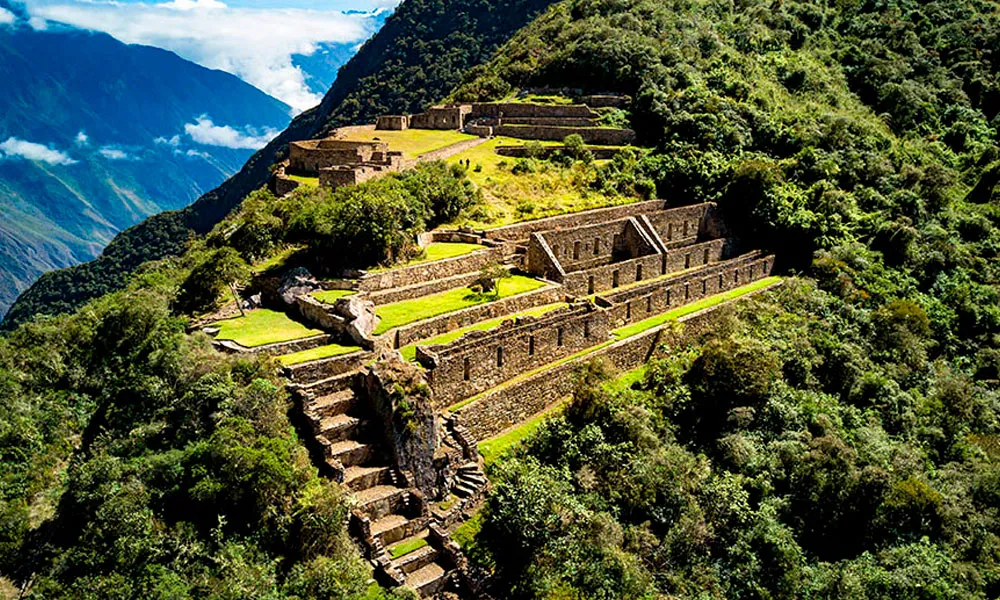 Choquequirao Ruins Exploration