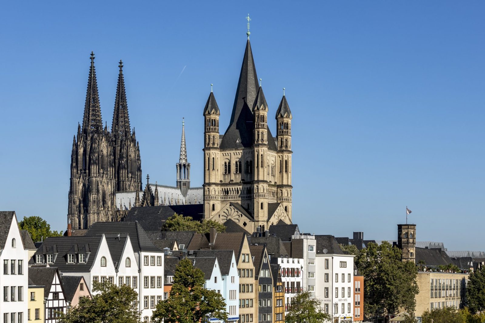 Altstadt Riverfront Promenade