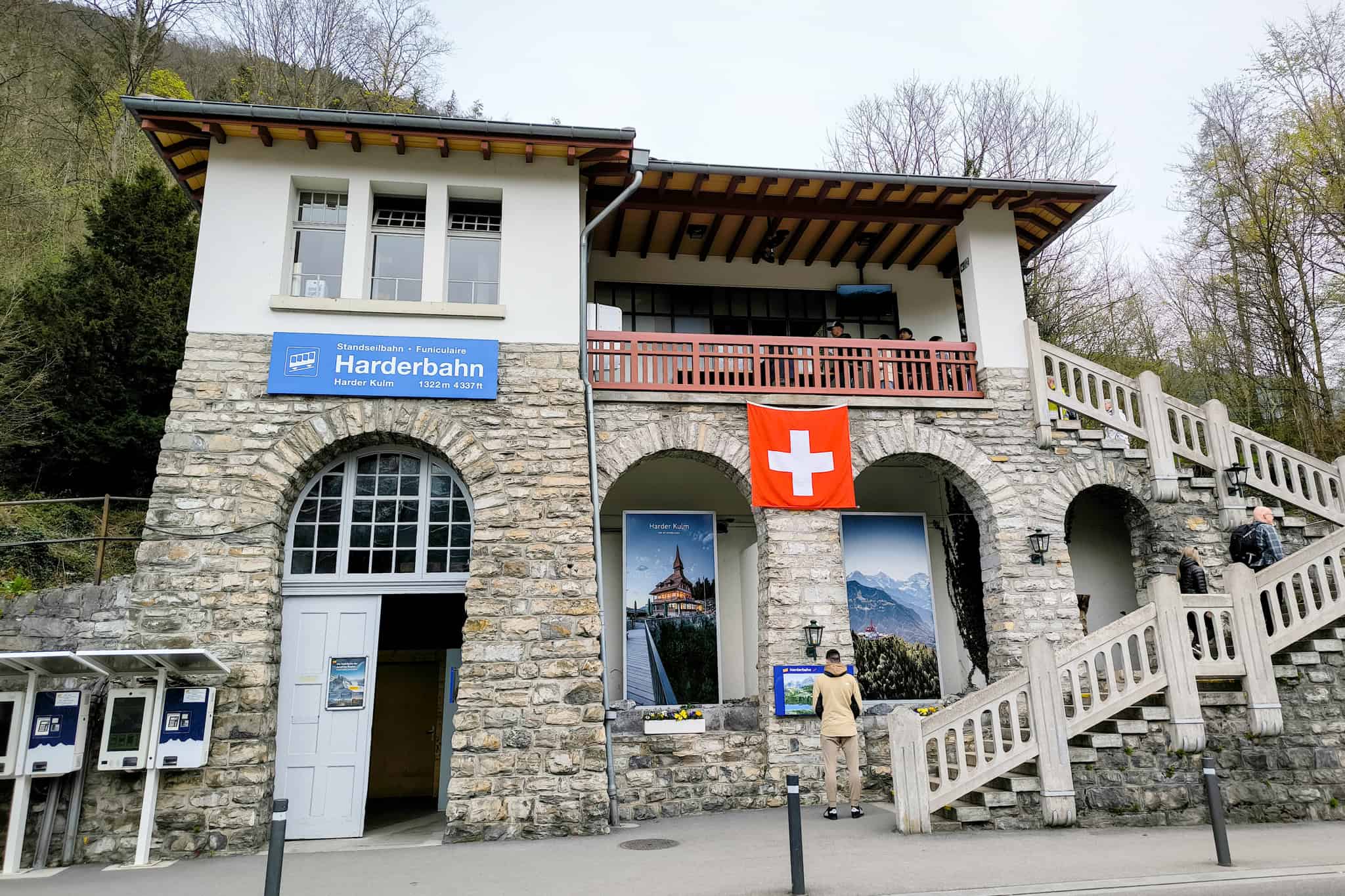 Harderbahn valley station