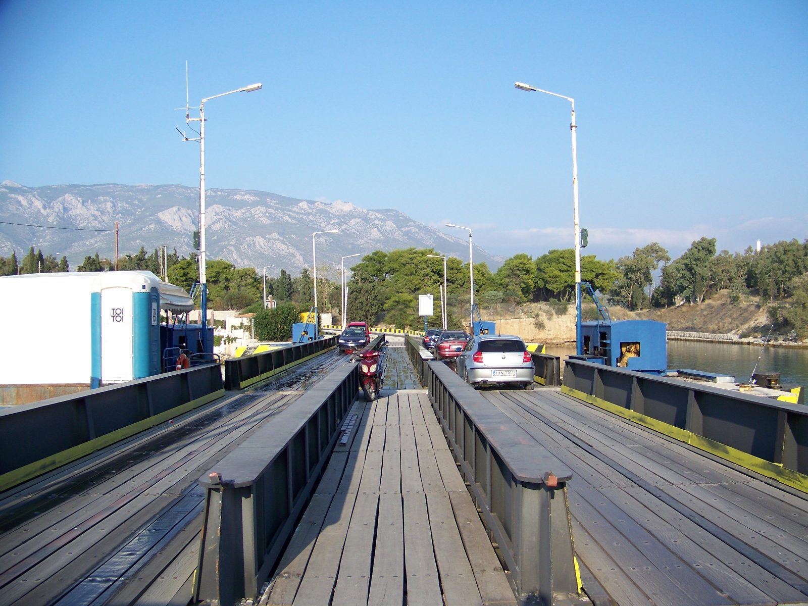 Submersible Bridges