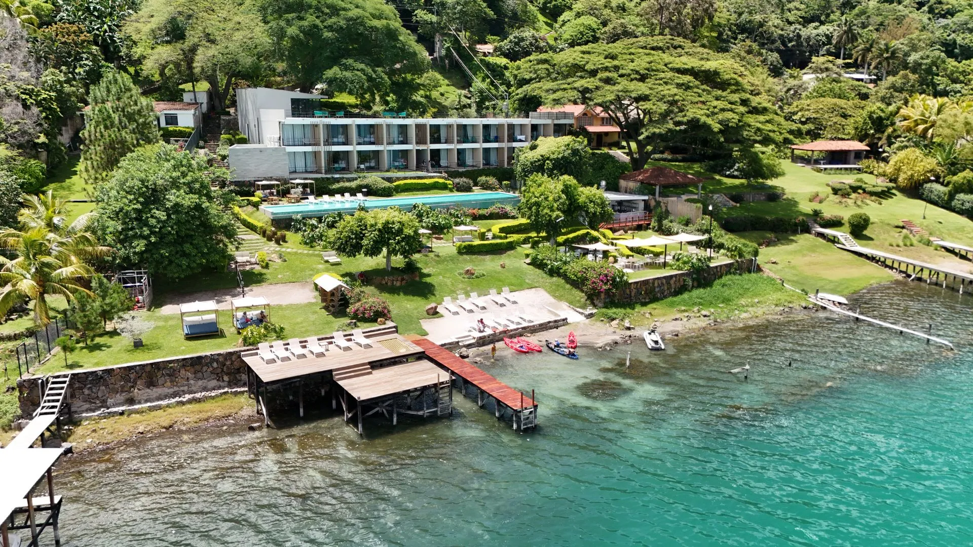Hostels near Coatepeque