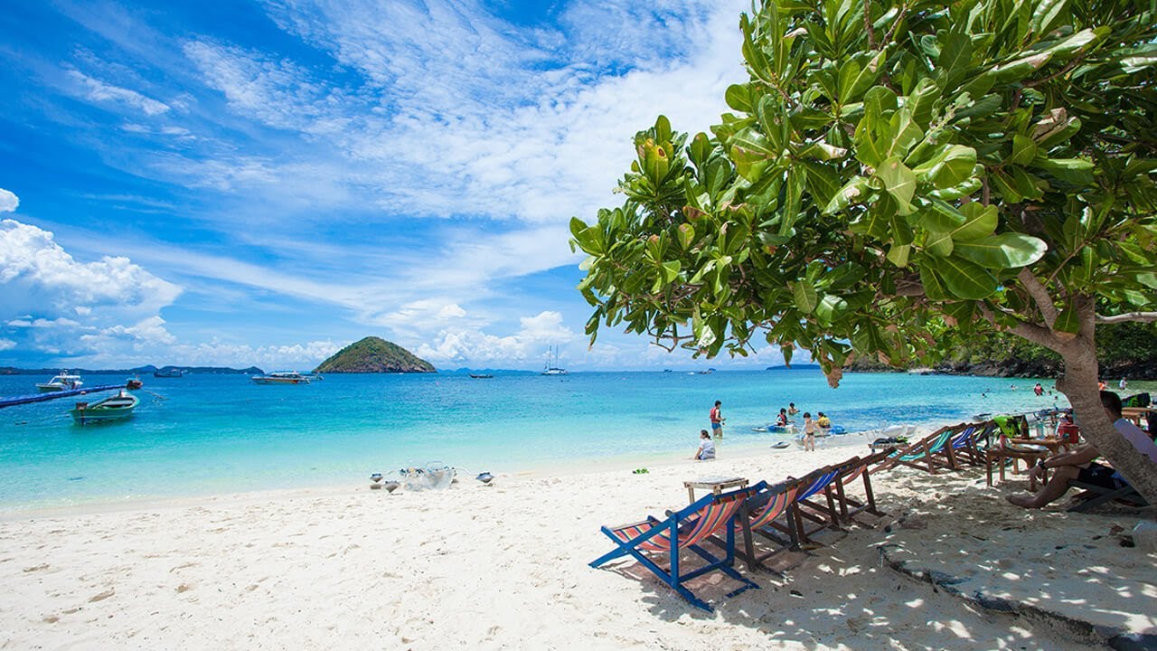 Banana Beach Coral Island