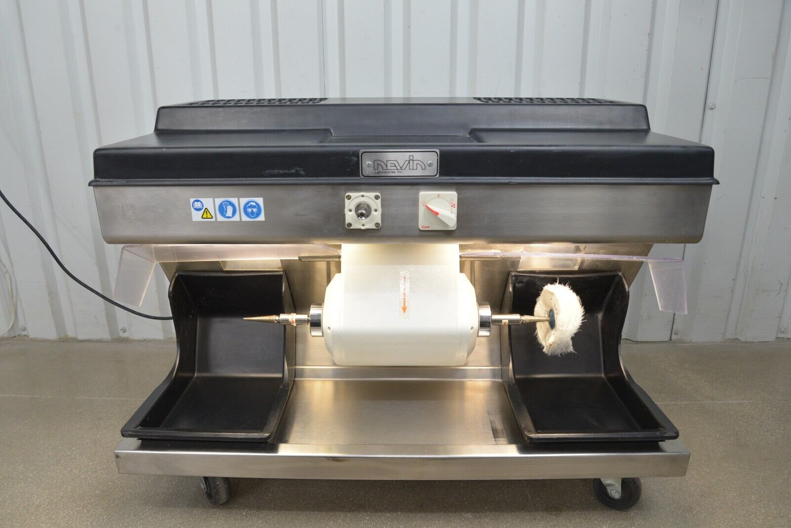 Polishing Station